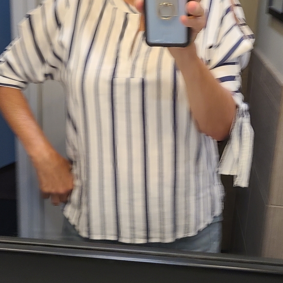 Pullover - Picture 2 of 4